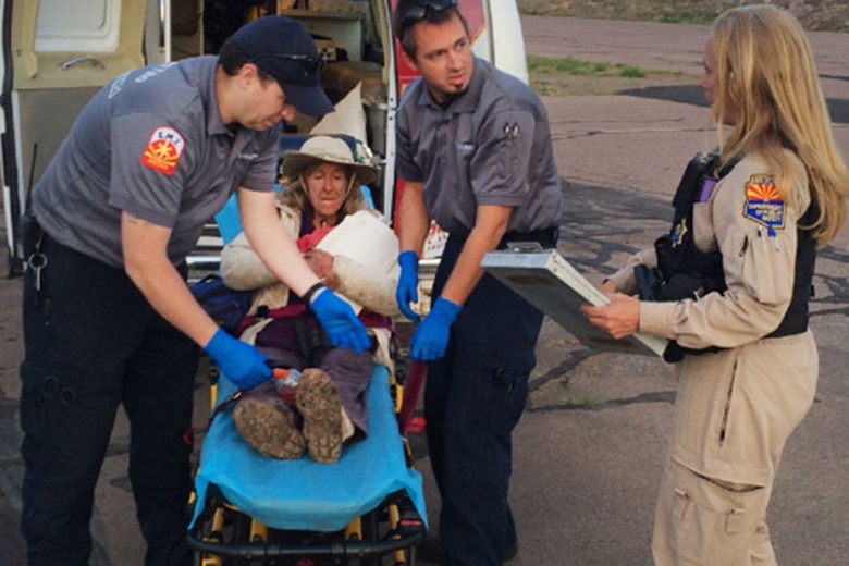 Dog Acts as 72-Year-Old’s ‘Pathfinder,’ Helps Her Survive 9 Day In Desert