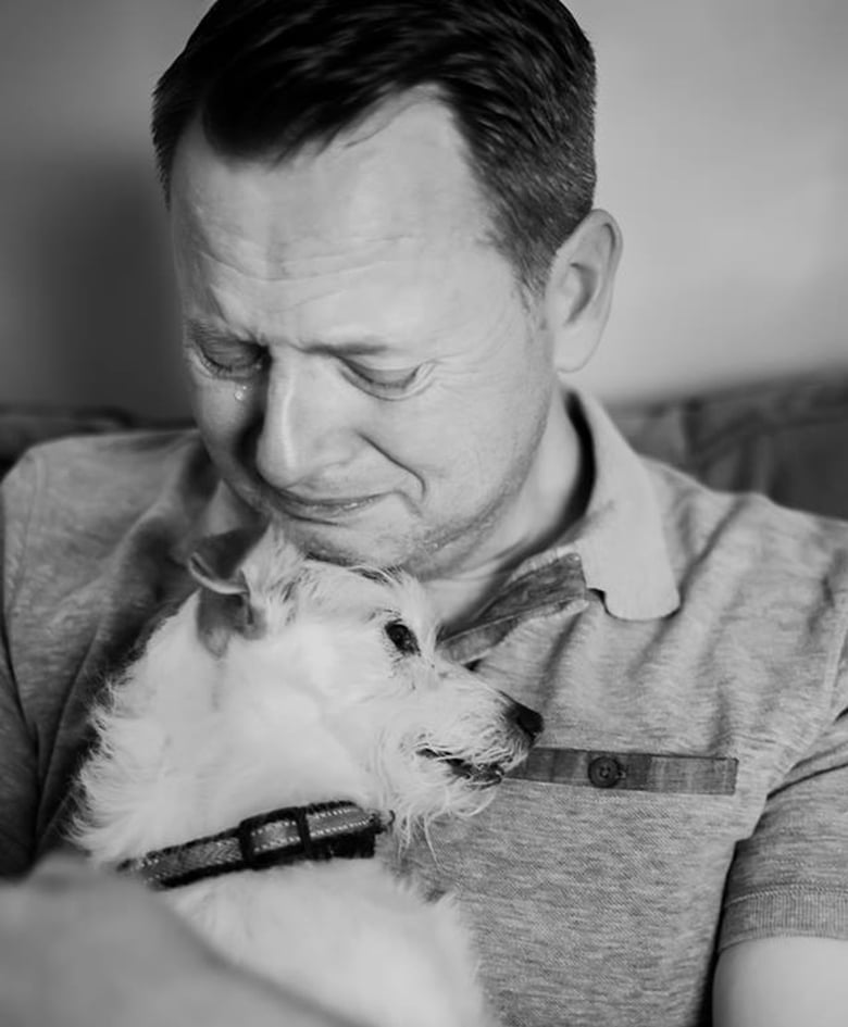 TV Anchor Says Goodbye to Dog With Bucket List and Heartbreaking Tribute