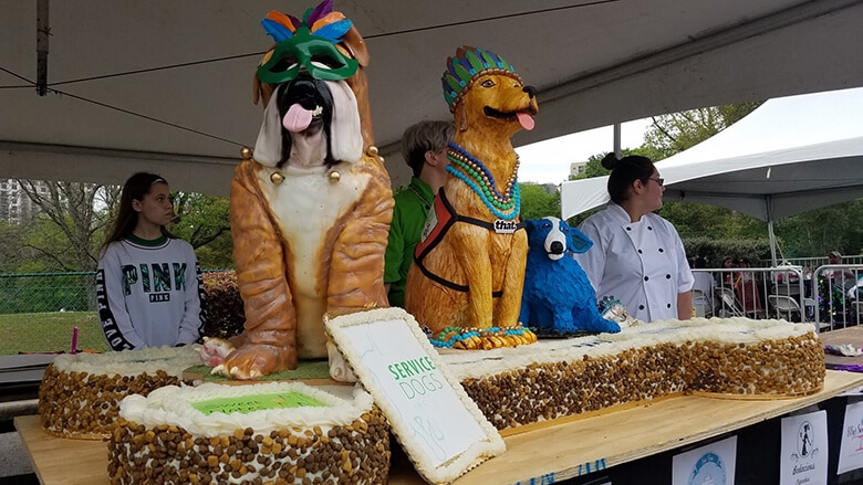 Feast Your Eyes On the World’s Largest Cake for Dogs